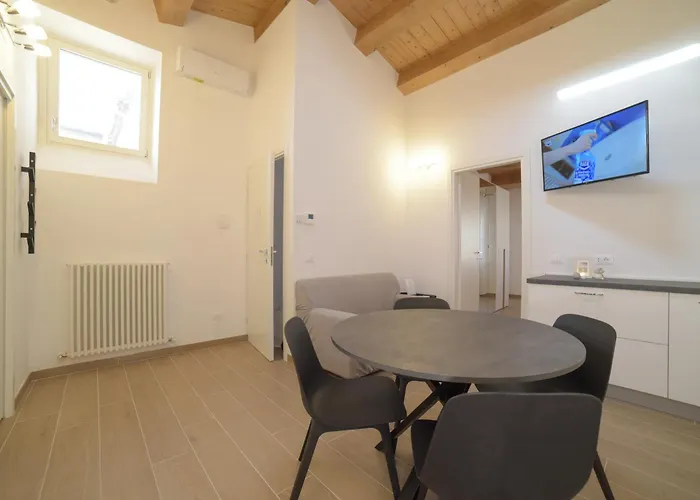 La Piazzetta Holiday House